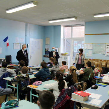 Remise des dictionnaires